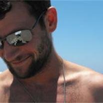 Justin Lee Brown - Photo 2