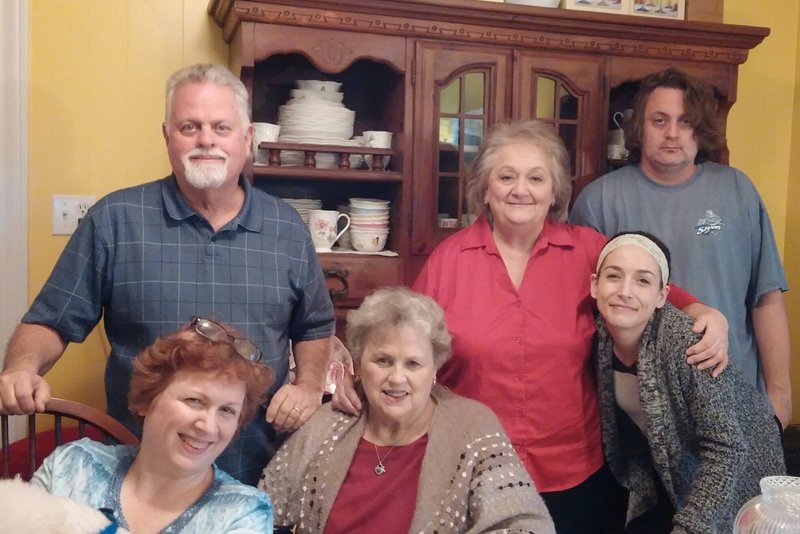 Brenda Joy Besch - Photo 6